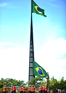 bandeirao_pequena.jpg