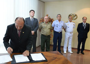 acordo_pequena.jpg
