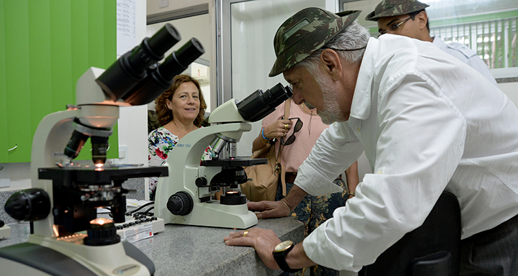 Laboratório do CIGS trabalha no desenvolvimento de medicamento para tratamento cutâneo de leishmaniose