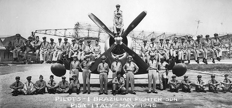 1º Grupo de Aviação de Caça (Senta a Púa) brasileiro em Pisa, na Itália