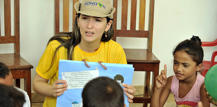 Mais de 15 mil alunos universitários já participaram de expedições do Projeto Rondon pelos mais isolados municípios do país