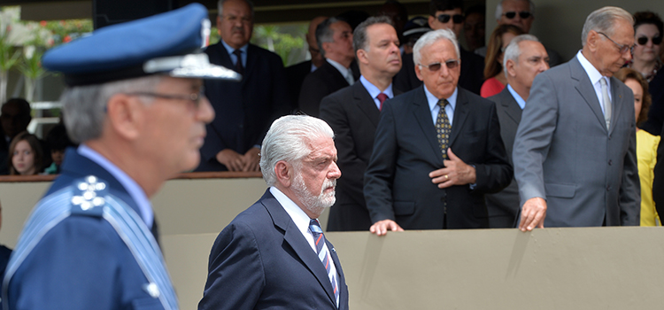 Jaques Wagner e brigadeiro Rossato particiapam de agenda em Natal