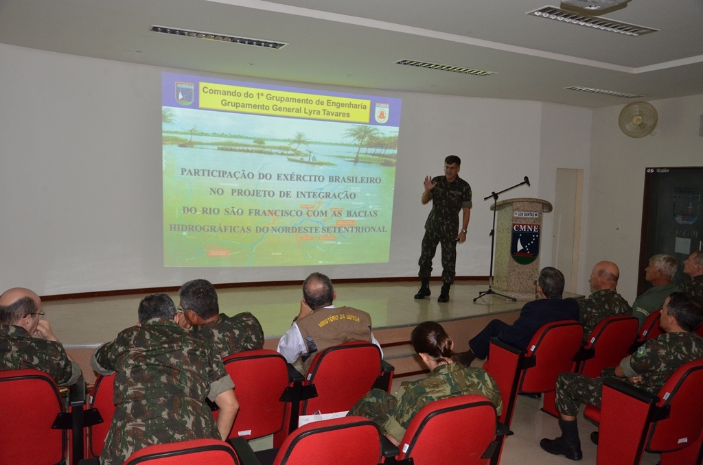 CMNE apresenta eixos de atuação do Exército nas obras do projeto de Integração do Rio São Francisco