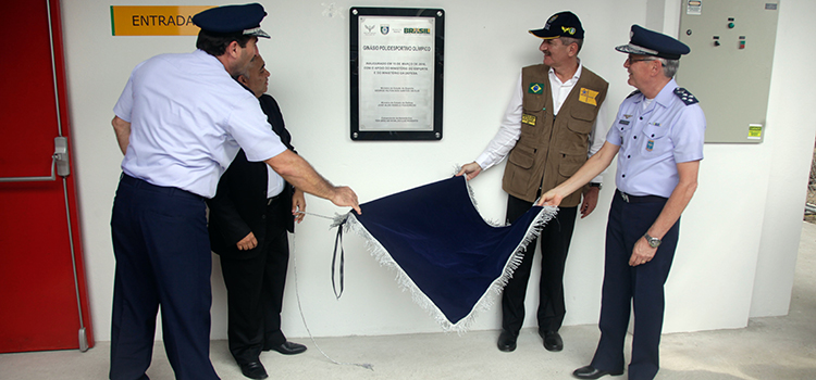 O ministro Aldo Rebelo ressaltou que o ginásio e o parque aquático fazem parte da contribuição do Ministério da Defesa para os Jogos