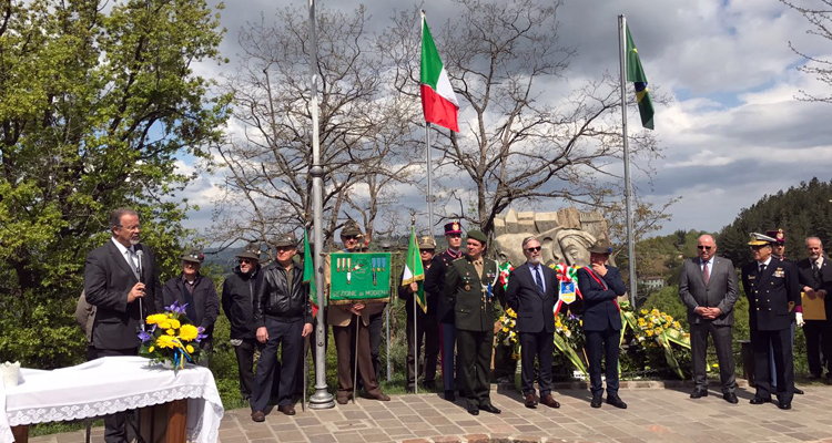 A cerimônia ocorreu na manhã desta terça-feira (25) em Montese