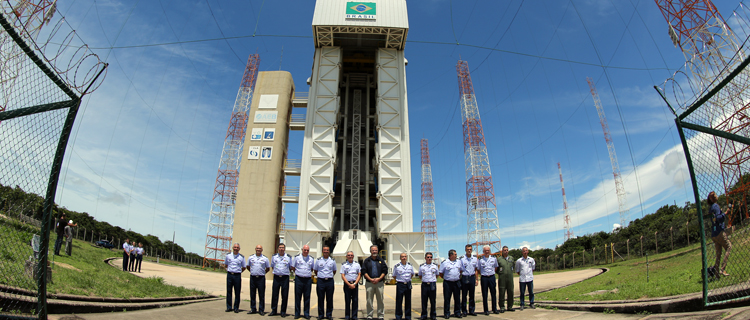 No ano passado, nós tivemos dois lançamentos, esse ano vão ter pelo menos quatro, ou seja, Alcântara nunca parou.