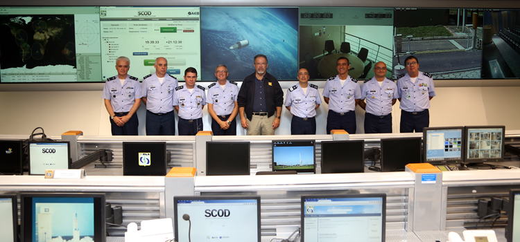 O CLA está em condições operacionais, se houver alguma demanda, podemos lançar foguetes num prazo de uma semana