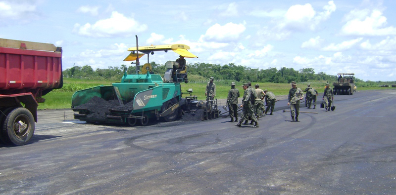 13/12/2010 - INFRAERO - Obras na pista do Aeroporto de Rio Branco estão em fase de conclusão