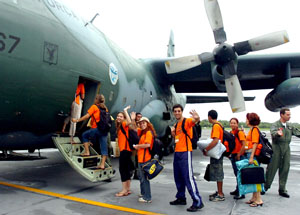 05/10/2010 - DEFESA - Professores viajam a 80 municípios para preparar operações do Projeto Rondon