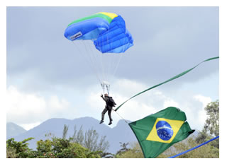 13/06/2011 - DEFESA - Ao inaugurar a Vila Verde dos Jogos Mundiais Militares, Jobim afirma que Brasil está preparado para grandes eventos