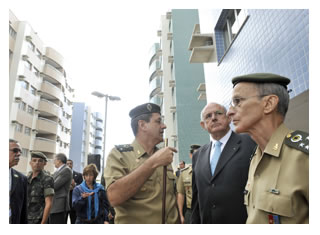 13/06/2011 - DEFESA - Ao inaugurar a Vila Verde dos Jogos Mundiais Militares, Jobim afirma que Brasil está preparado para grandes eventos