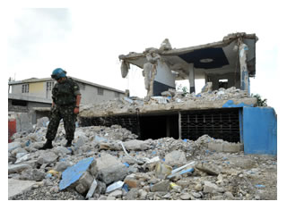 31/08/2011 - DEFESA - Celso Amorim recebe oficiais que vão comandar unidades militares no Haiti