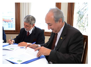 06/09/2011 - DEFESA - Celso Amorim defende ampliação da cooperação entre países sul-americanos na área de defesa