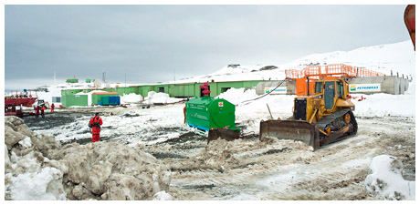 09/01/2012 - DEFESA - Brasil é o primeiro país a gerar energia limpa a partir de biocombustível na Antártica