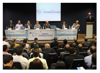 18/10/2011 - DEFESA - Carta de intenções propõe a criação de Centro Tecnológico de Helicópteros em Itajubá (MG)