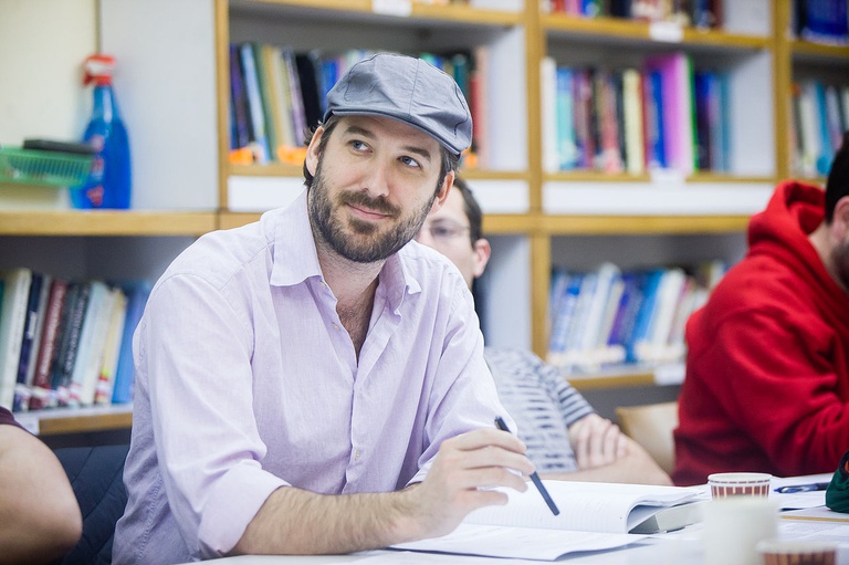1280px-Mayanot_Mens_Program_Student.JPG