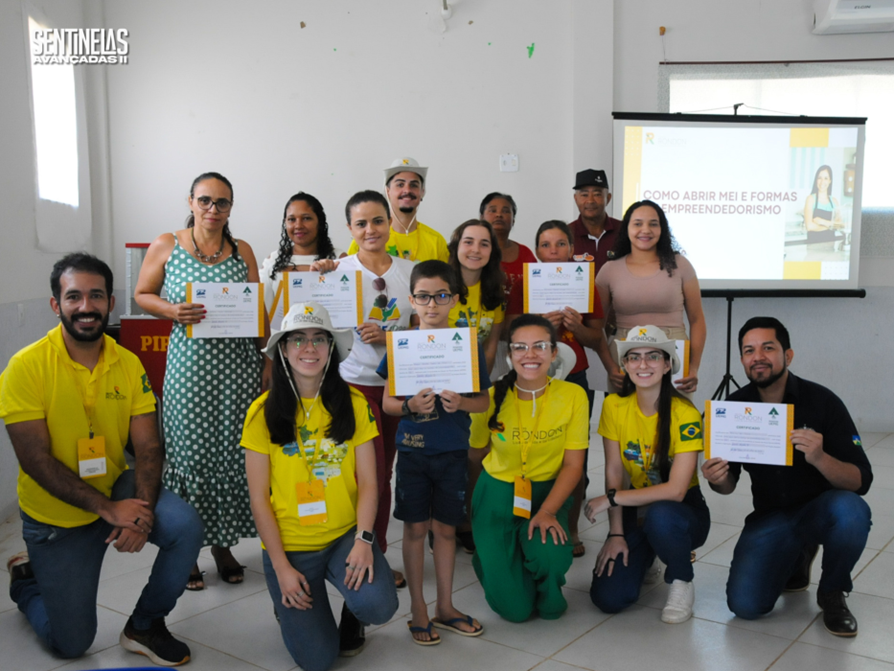 Pela manhã, cerca de 60 participantes foram capacitados pelos rondonistas. Foto: Felipe Bramucci