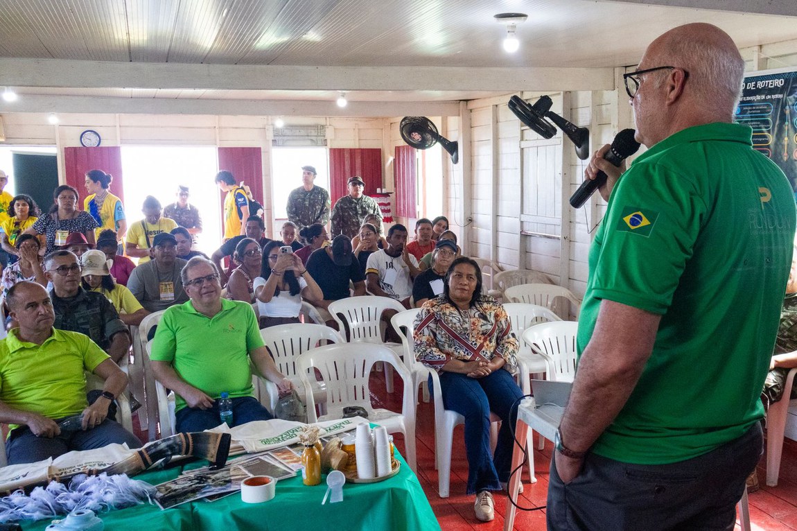 Palestra na oficina em Careiro da Várzea