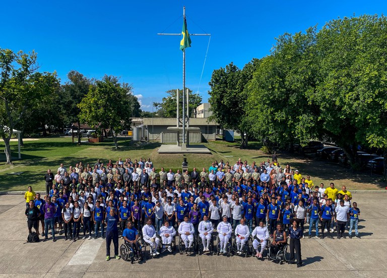 comitiva da Reunião.jpg