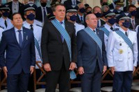 Apresentação oficial do novo caça da Força Aérea marca cerimônia do Dia do Aviador