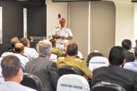 Comitiva da Defesa acompanha atividades do Complexo Naval de Itaguaí