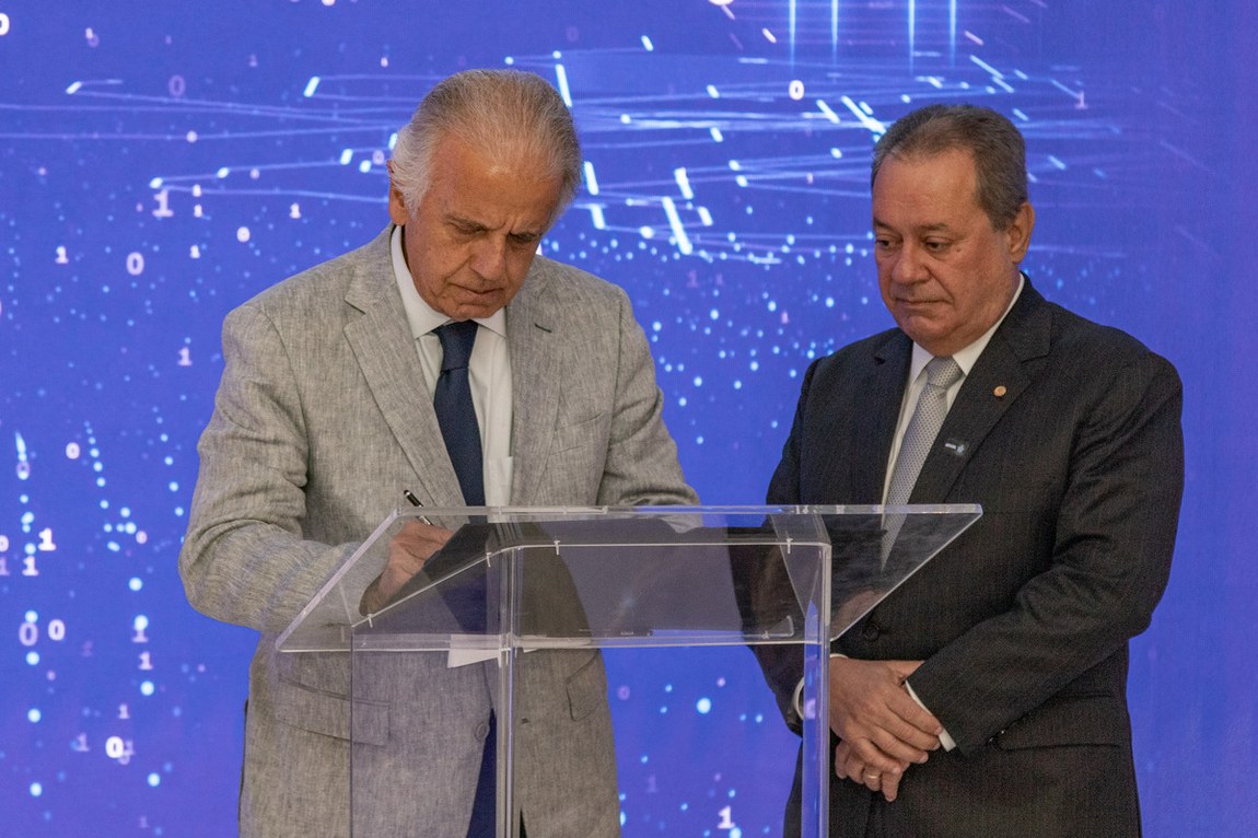 2024108- Assinatura_Acordo_de_Cooperação_MD_e_CNI 1.jpg