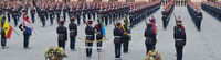 Ministro da Defesa entrega espadim ao primeiro colocado da turma de cadetes da Aman