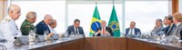 Defesa apresenta projetos estratégicos das Forças Armadas ao presidente Lula