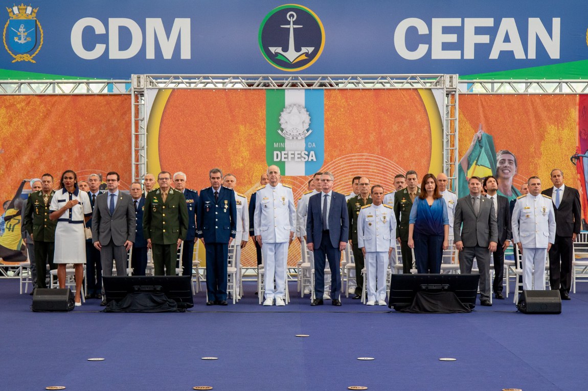 Cer. Dia da Vitória e imposição da Medalha da Vitória - Luis Carbo-MD-1.jpg