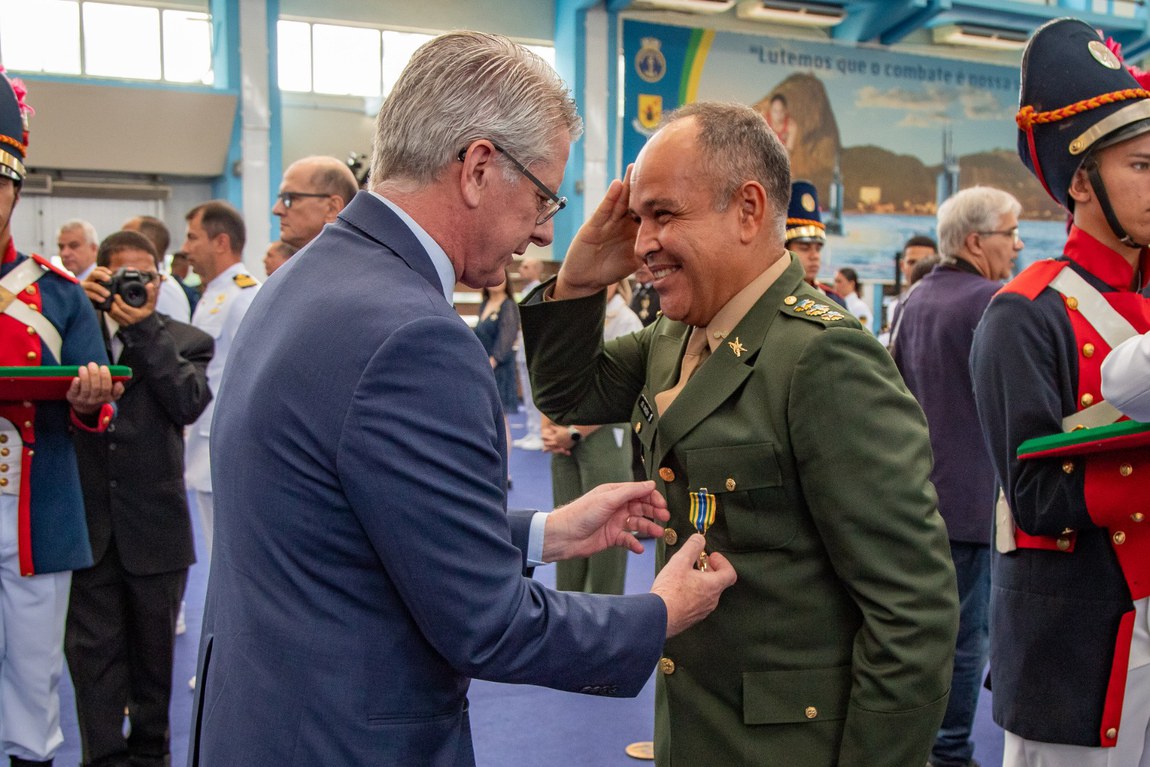 Cer. Dia da Vitória e imposição da Medalha da Vitória - Luis Carbo-MD-4.jpg