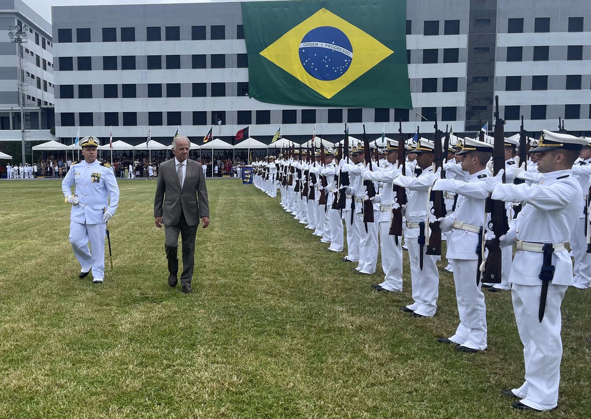 revista a tropa gm.jpg