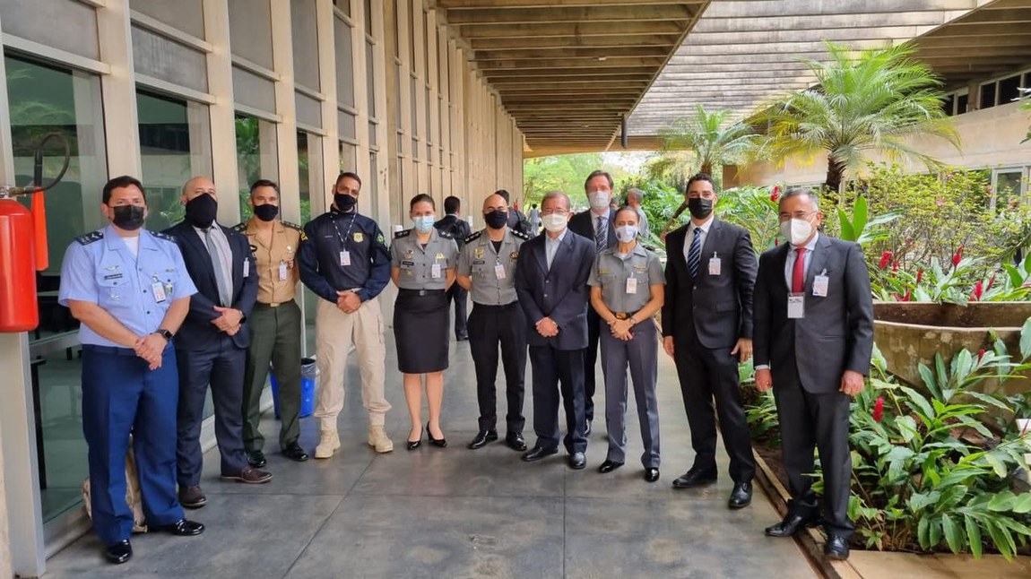 Curso op. inteligencia.jpg