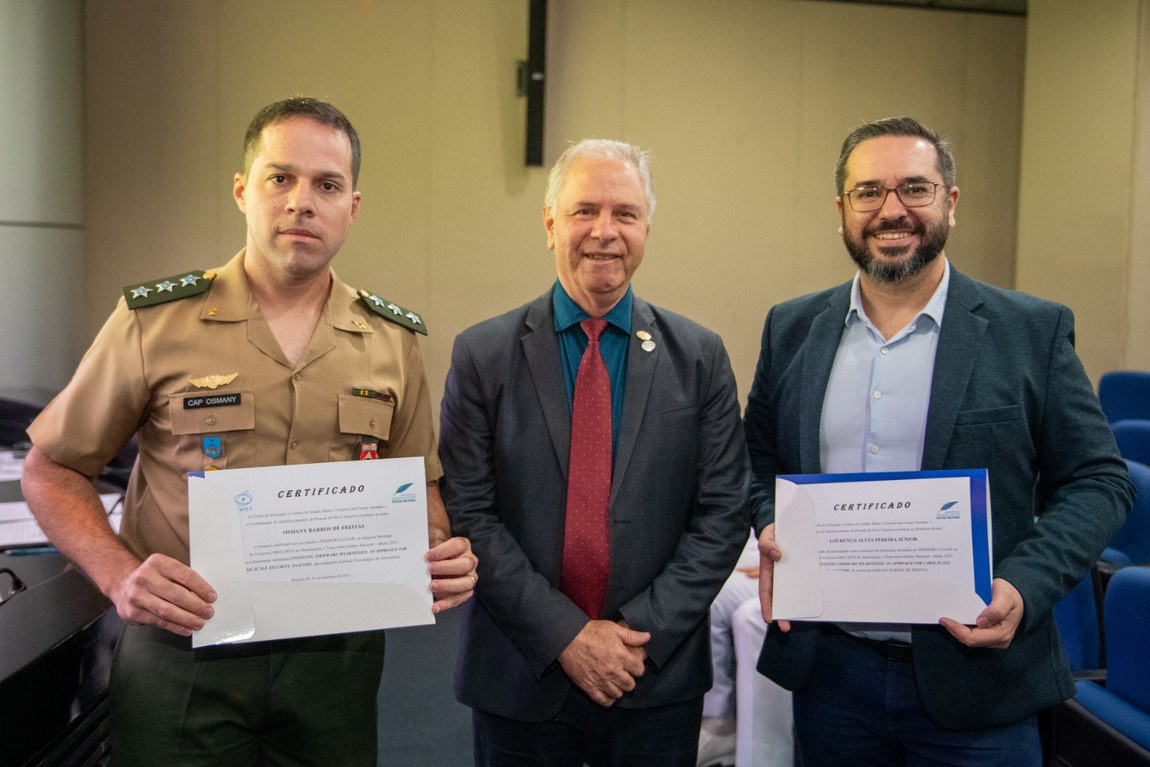 20251204 - Capes premiação 6.jpg