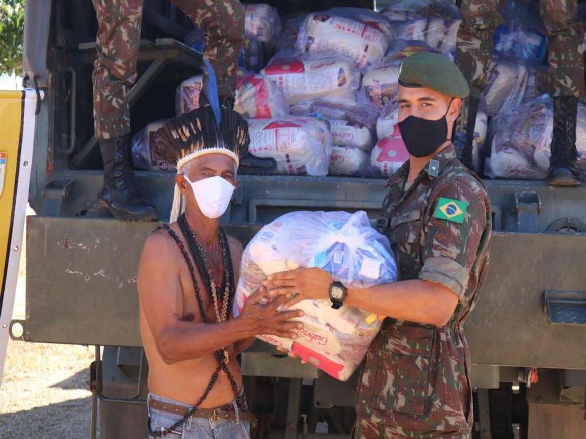 Exército entrega mais de 700-01-02.jfif