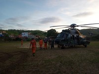 Forças Armadas transportam 2,5 toneladas de medicamentos e materiais médicos para Bahia
