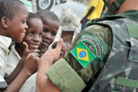 Heroísmo e abnegação na busca pela paz