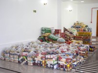 Hospital de Guarnição de Santiago arrecada agasalhos e quatro toneladas de alimentos