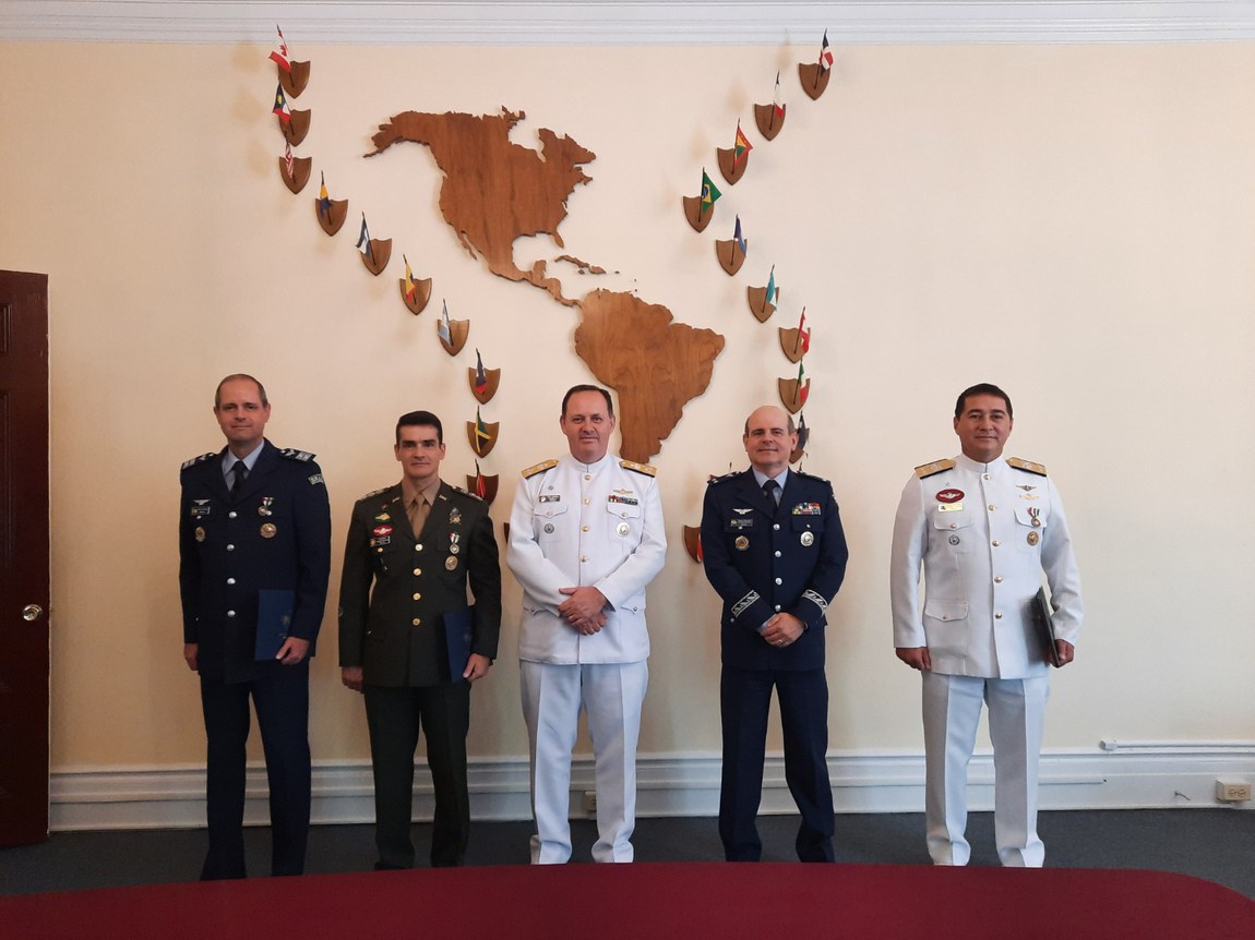 Entrega de Medalha.jpg