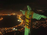 MARINHA - Marinha e Arquidiocese de São Sebastião do Rio de Janeiro realizam projeção no Cristo Redentor