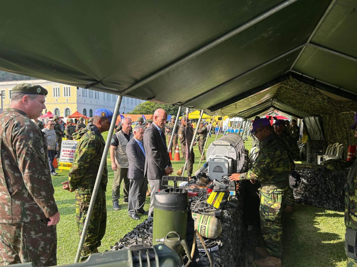 20251002- Exercício Angra dos Reis.jpg