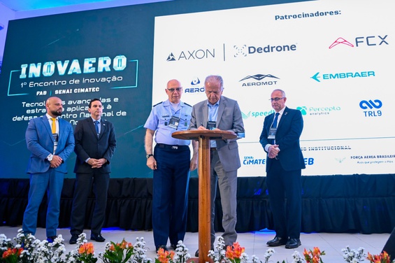 Ministério da Defesa participa de evento sobre inovação aeroespacial na Bahia 20260612- INOVAERO -3.jpg