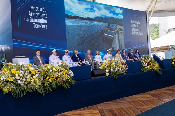 20251127 - Submarino Capa.jpg