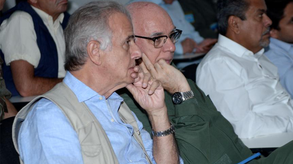 Sem Título-1 cópia.jpg