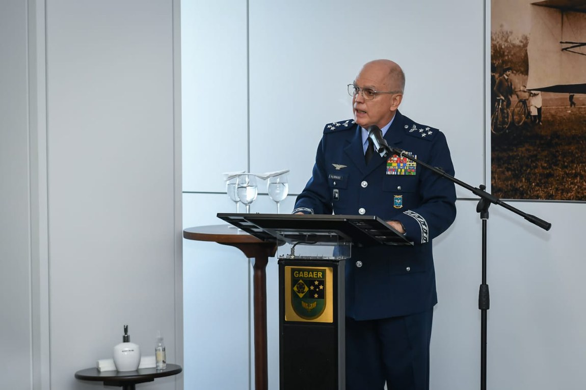 Bermudez pulpito.jpg