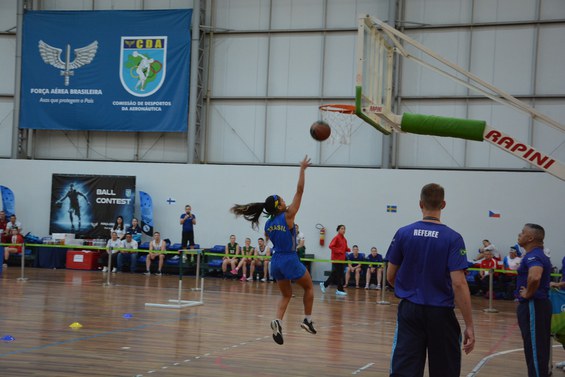 20251113-Pentatlo  Jogadora de basquete.JPG