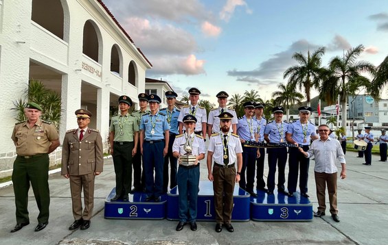 20251113-Pentatlo pódio masculino.jpg