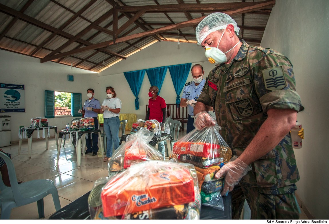 kit de alimentos.jpg