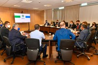 Oportunidades no setor de defesa são apresentadas à delegação da Finlândia