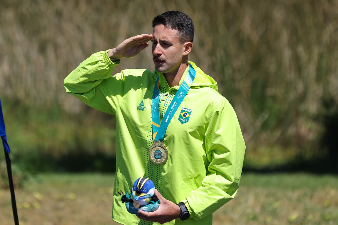 25.10.2023 - Jogos Pan-americanos Santiago 2023 - Remo - Final Skiff Individual - Na foto, Lucas Verthein - Medalha de ouro - Fotos: William Lucas/COB @willlucass