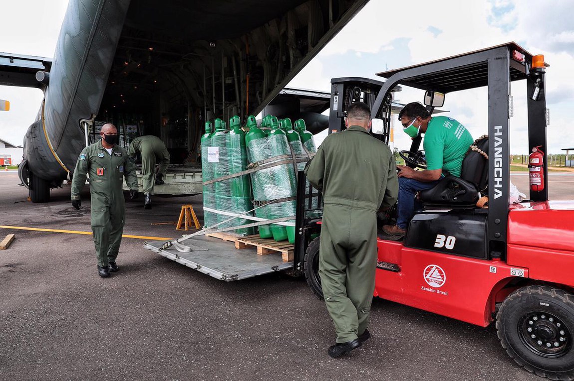 KC 390 oxigênio.jpeg